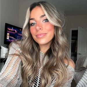 Meet your Posher, Madison